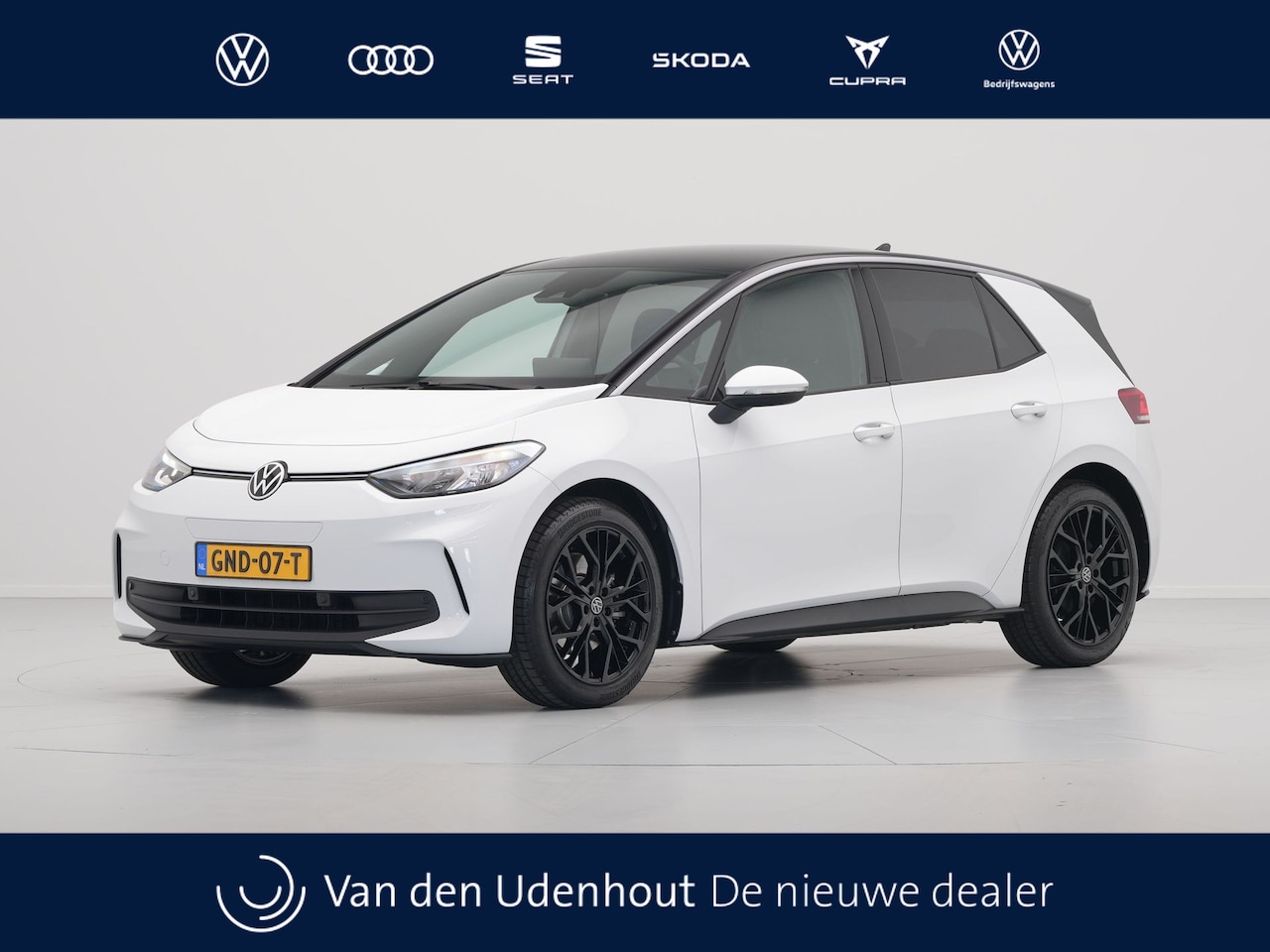 Volkswagen ID.3 - Pure Oranje Edition 52 kWh Navi via App Pdc Clima Pdc - AutoWereld.nl