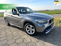BMW X1 - SDrive18i Executive 5D NAP Trekhaak Airco Navi Scherm