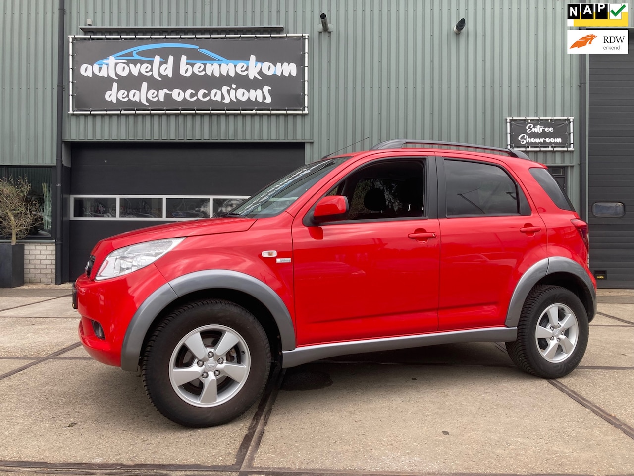 Daihatsu Terios - 1.5-16v Exclusive 4WD AIRCO LEUKE AUTO - AutoWereld.nl