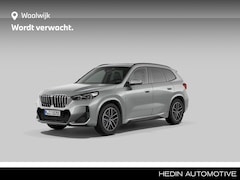 BMW X1 - xDrive30e | M-sportpakket | Comfort Access | Stuur-/ Stoelverwarming | Elektr. verstelbare