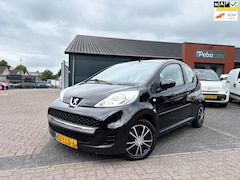 Peugeot 107 - 1.0-12V XS