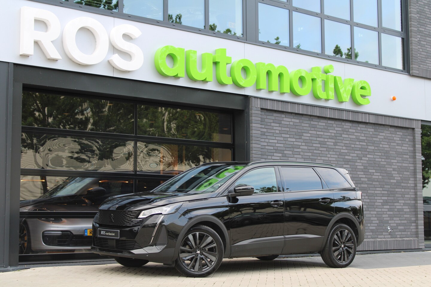 Peugeot 5008 - 1.2 PureTech GT | 7 PERSOONS | NAVI | CAMERA | ACC | STOELVERW | CARPLAY | - AutoWereld.nl