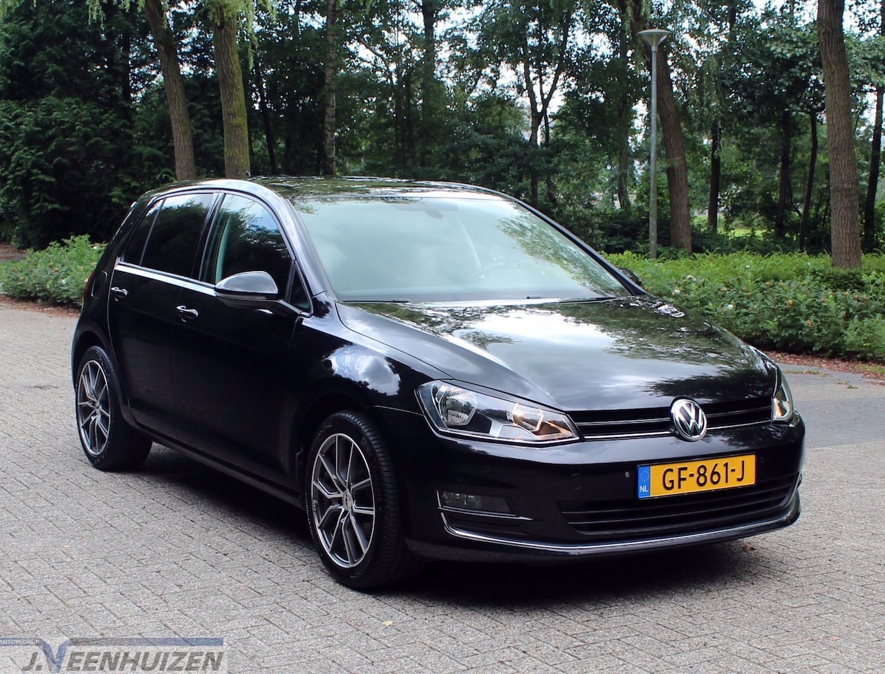 Volkswagen Golf - 1.2 TSI Business Edition Keurige auto! Bj '15 - AutoWereld.nl
