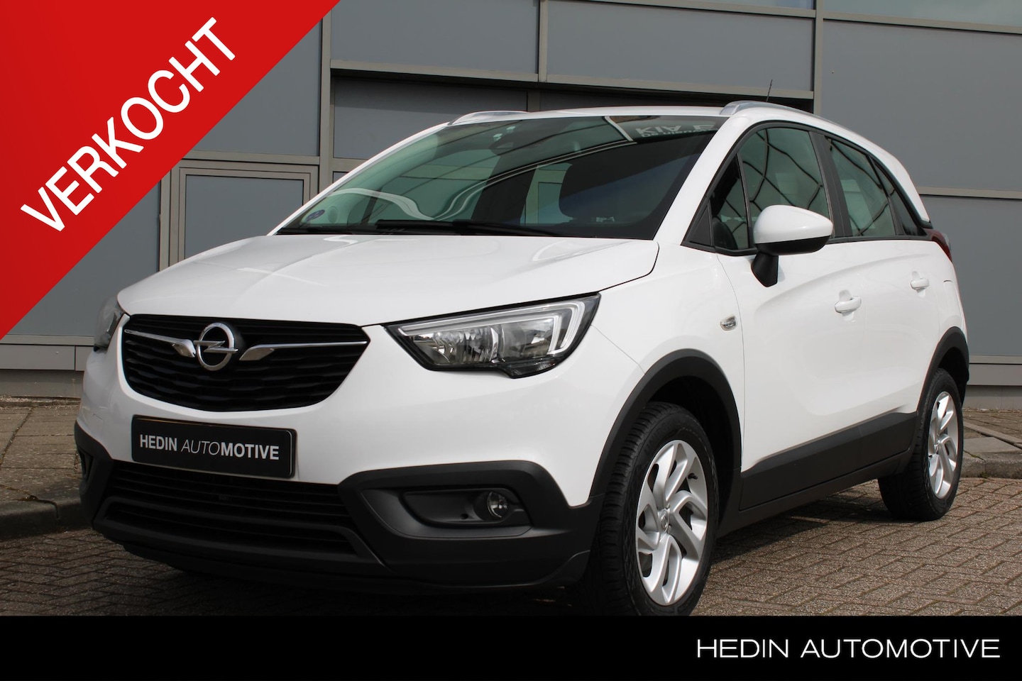 Opel Crossland X - 1.2 Turbo 110pk Edition | Navigatie | Trekhaak | Parkeersensoren | 16 inch LMV | Regensens - AutoWereld.nl