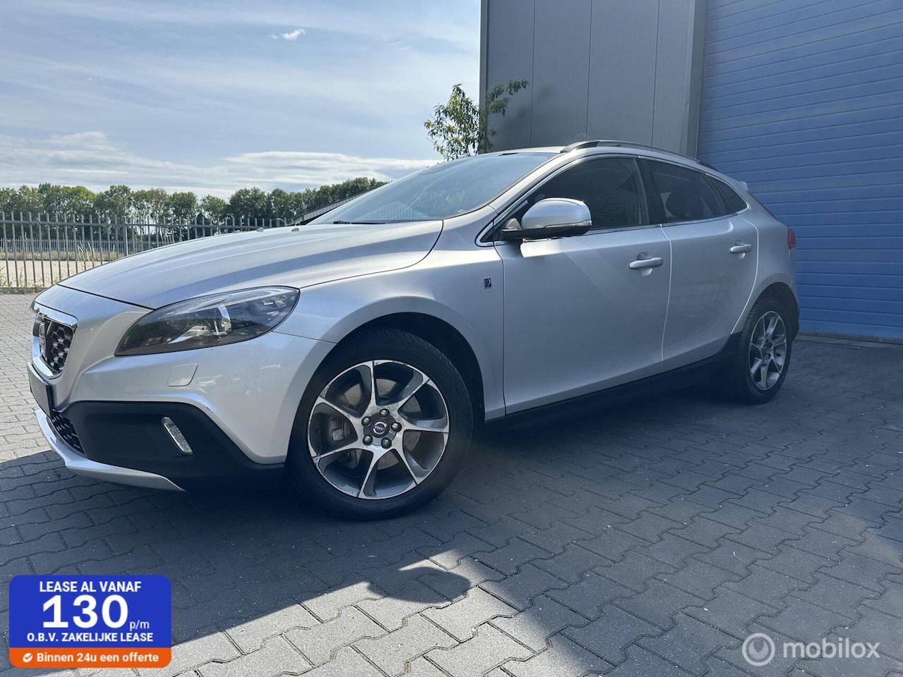 Volvo V40 Cross Country - 2.0 T3 Ocean Race 2.0 T3 Ocean Race - AutoWereld.nl