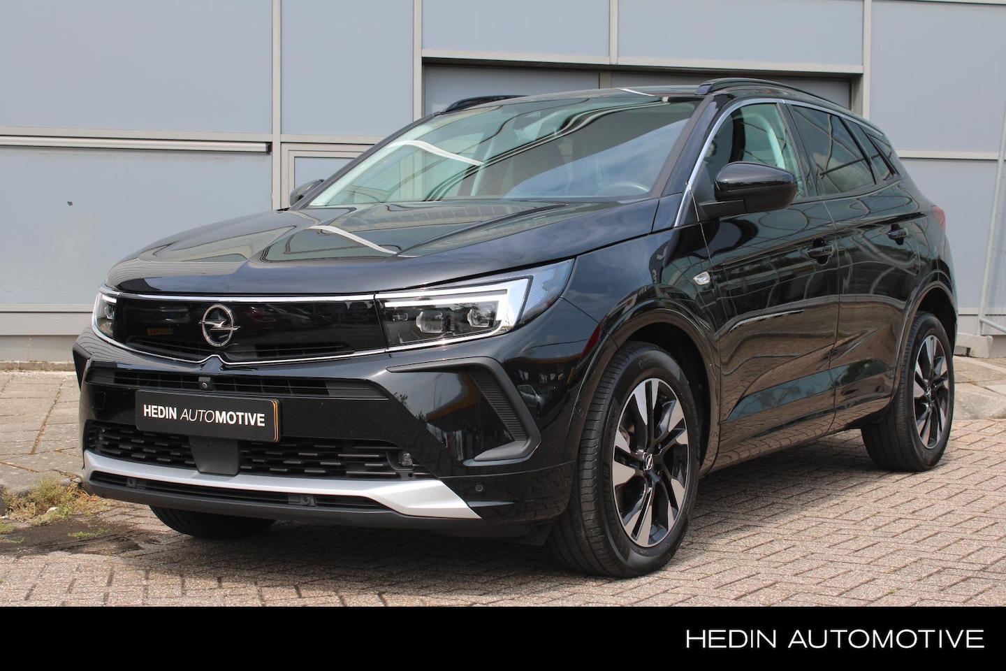 Opel Grandland - 1.2 Turbo Automaat Business Elegance | Adaptive Cruise Control | Navigatie | Climate | Tre - AutoWereld.nl