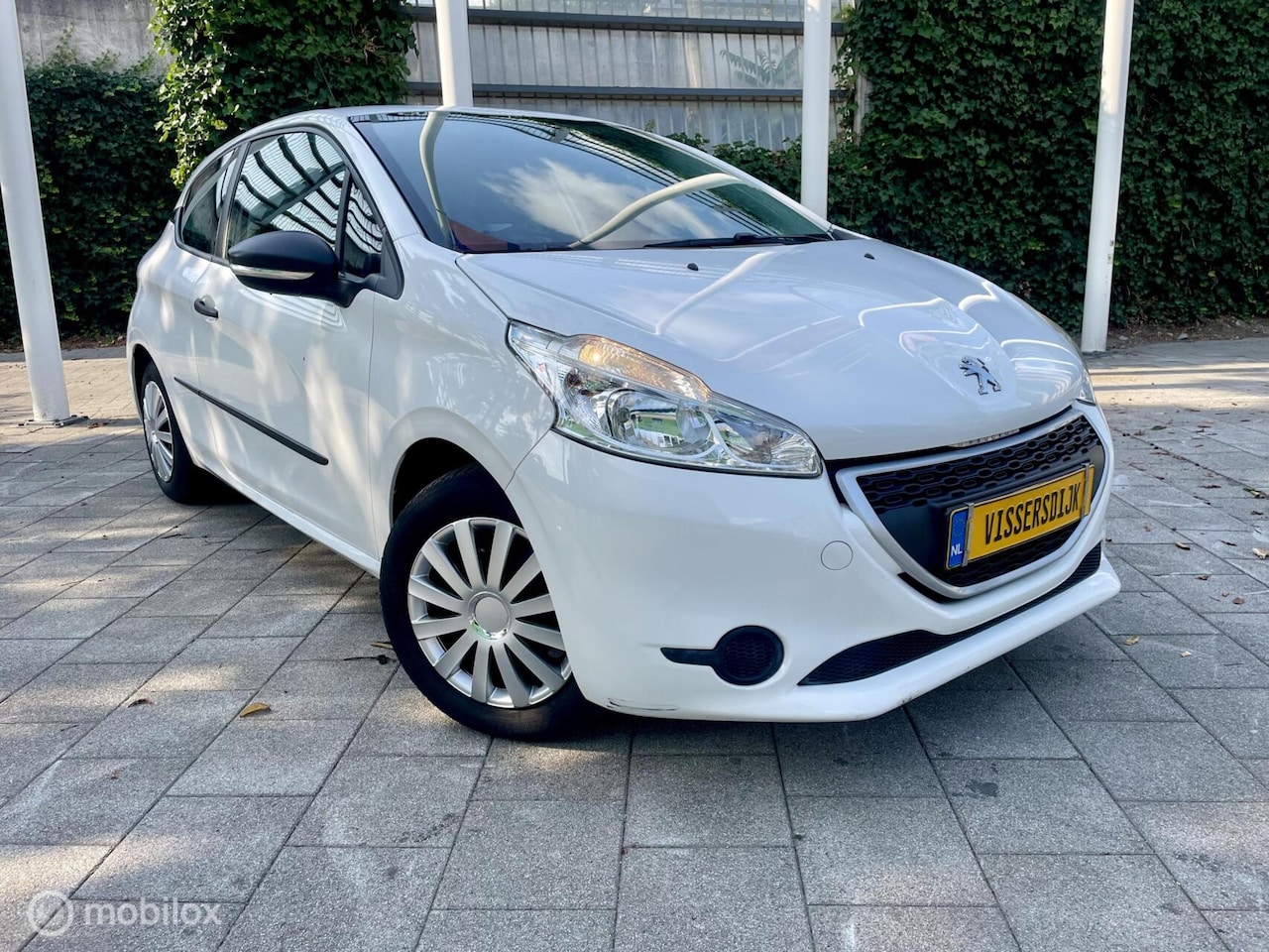 Peugeot 208 - 1.0 VTi LIKE | Airco | Cruise Control | Met APK - AutoWereld.nl