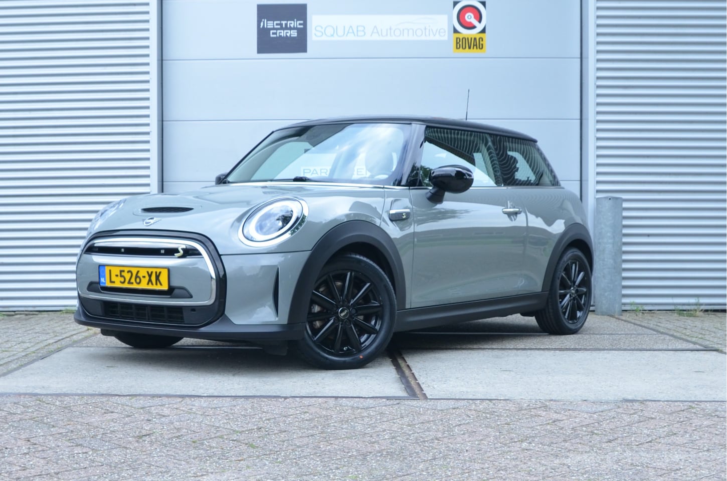 MINI Mini-Electric - Classic 33 kWh 16" Alu - AutoWereld.nl