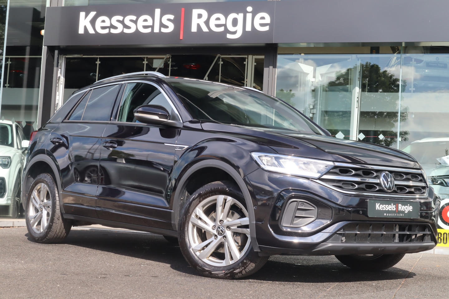 Volkswagen T-Roc - 1.5 TSI R-Line Virtual Led Camera CarPlay ACC - AutoWereld.nl