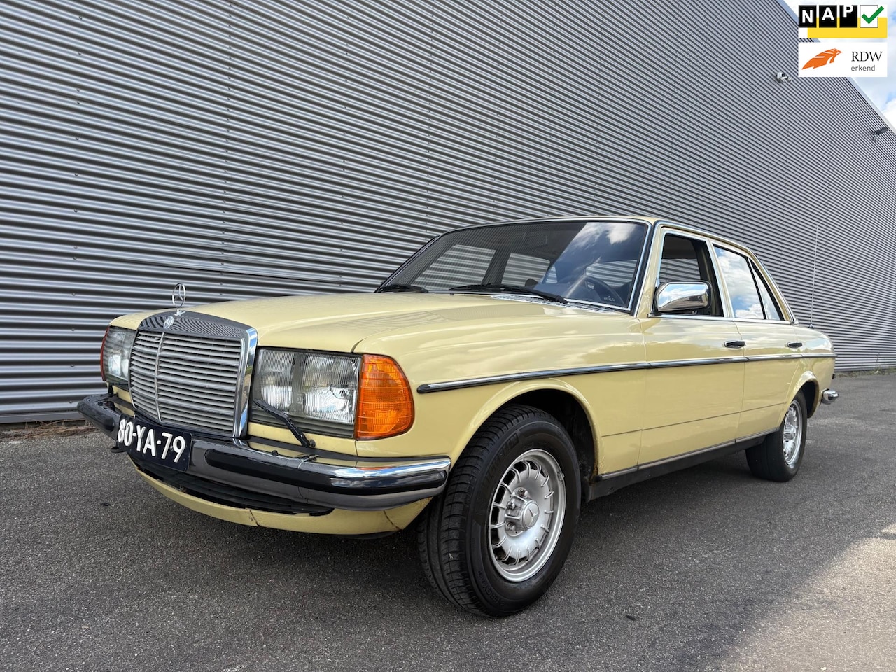 Mercedes-Benz 280 - 280E * AUTOMAAT * KROONKURKEN * UNIEKE AUTO! - AutoWereld.nl