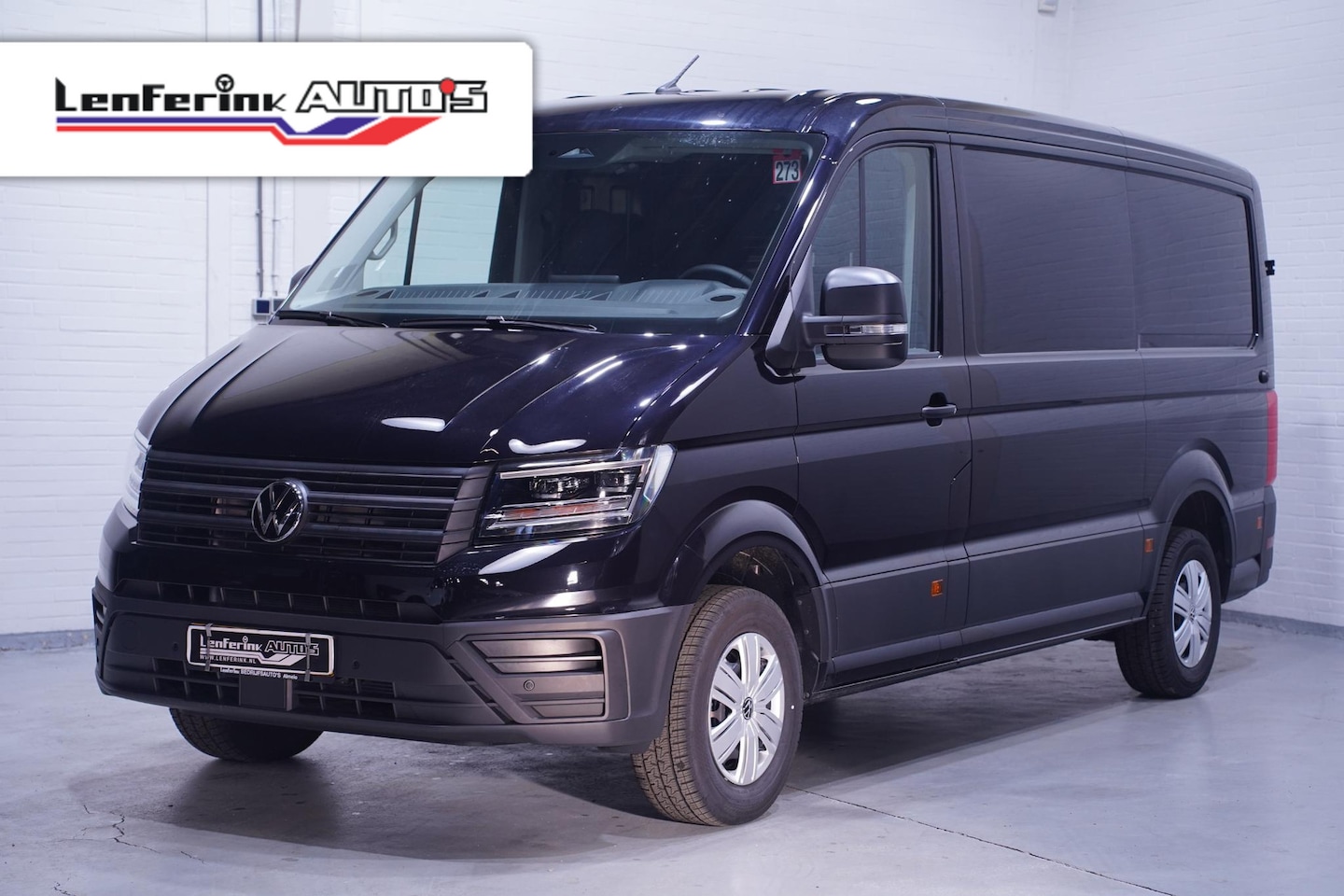 Volkswagen Crafter - 2.0 TDI 140 pk DSG Aut. L3H2 nwe Model, Navi LED Koplampen, 270 Graden Deuren, PDC V+A, BP - AutoWereld.nl