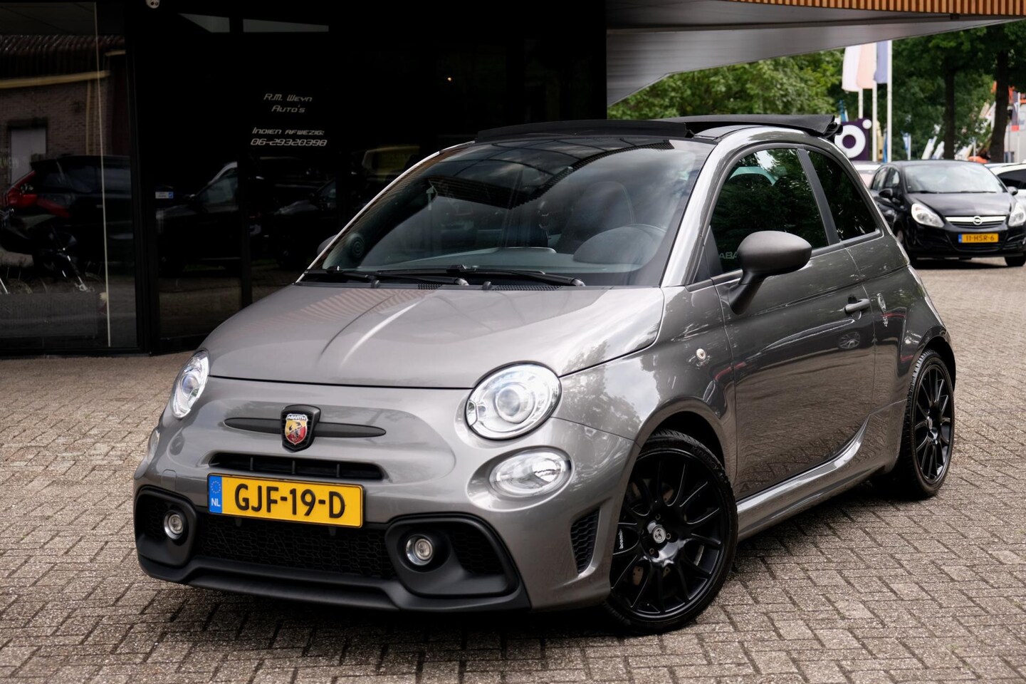 Fiat 500 C - 1.4 T-Jet Abarth Competizione 70th Anniversary/Cabrio/Carplay/Xenon/Schaalstoelen/Cllima/S - AutoWereld.nl