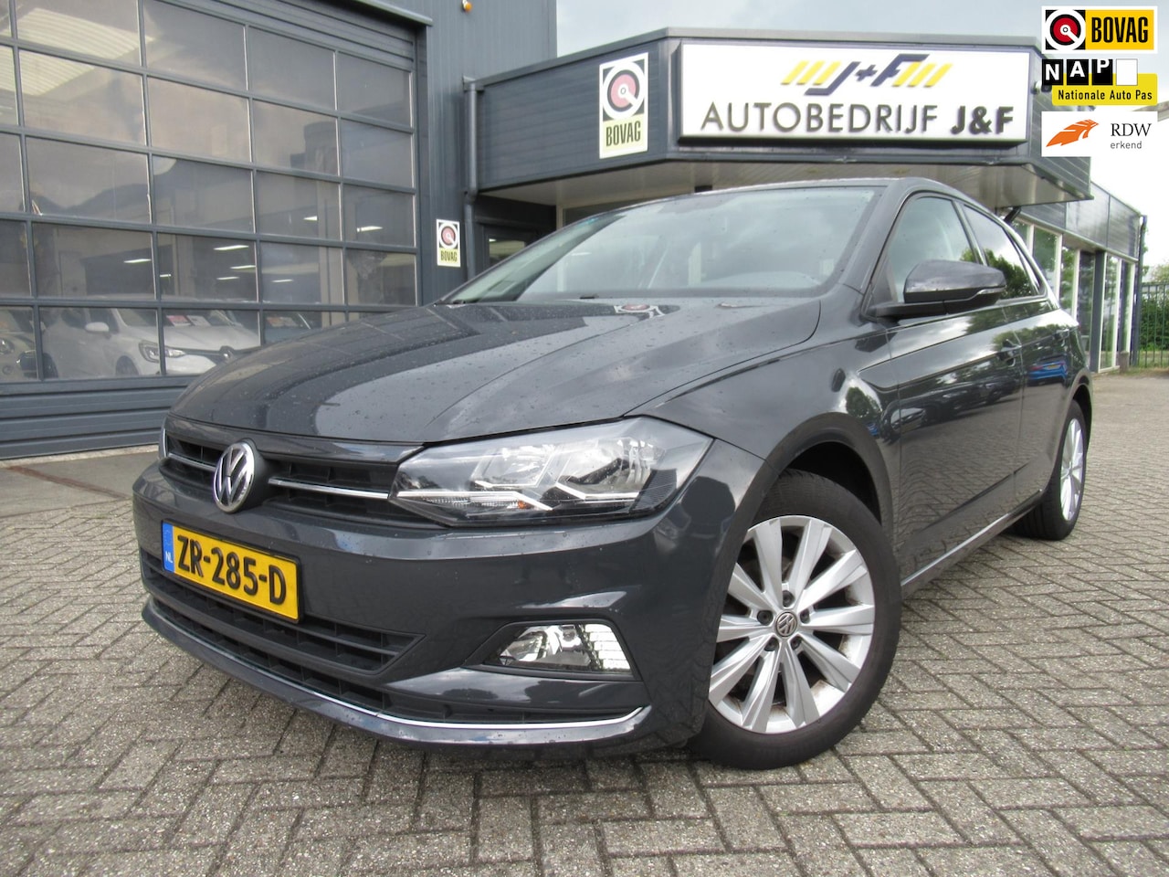 Volkswagen Polo - 1.0 TSI Highline / Automaat DSG/ Trekhaak/ ACC - AutoWereld.nl