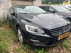 Volvo V60 - 2.4 D6 AWD Plug-In Hybrid Momentum EXPORT