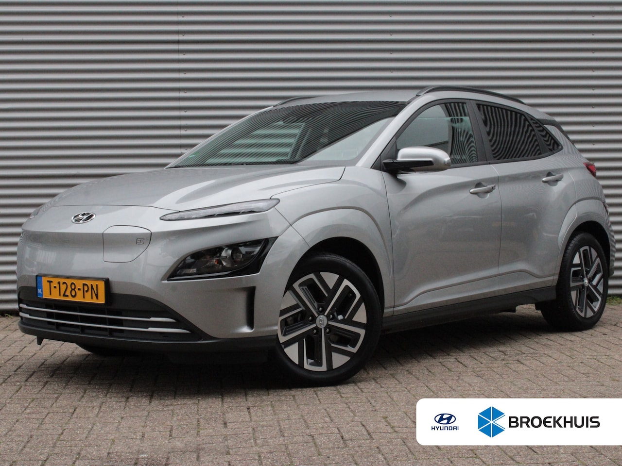 Hyundai Kona Electric - EV Pure 64 kWh | Airco (automatisch) | Apple Carplay/Android Auto|telefoonintegratie premi - AutoWereld.nl