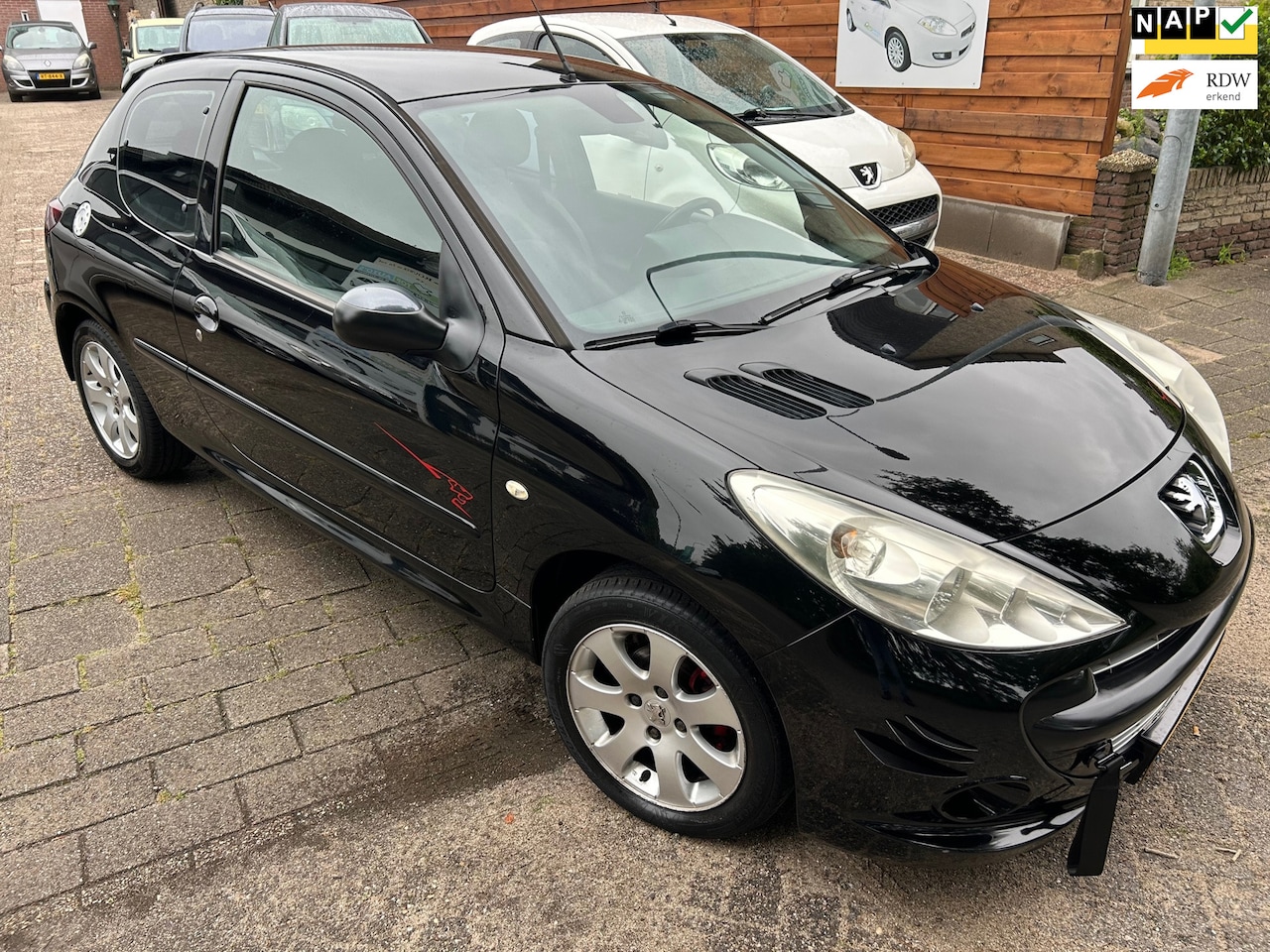 Peugeot 206 - 1.4 XS sport uitgevoerd zeer mooie auto! - AutoWereld.nl