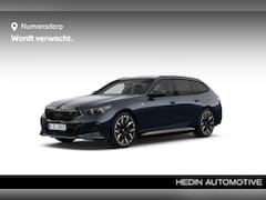 BMW i5 Touring - | M-Sport Pro | 21'' | Panorama | Bowers & Wilkins | Elek. Trekhaak | CoPilot