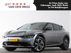 Kia EV6 - Plus 77.4 kWh Warmtepomp | Trekhaak | Leder + koeling | Warmtepomp | Merdian surround | 19