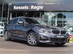 BMW 3-serie Touring - 330e xDrive M-sport Elec.trekhaak ACC Led Navi Leer