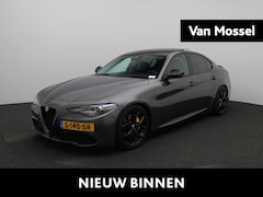 Alfa Romeo Giulia - 2.0T B-Tech | Climate Control | Panoramadak | Stoelverwarming | Stuurverwarming | Lederen
