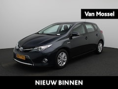 Toyota Auris - 1.8 Hybrid Aspiration | Climate Control | Achteruitrijcamera | Lichtmetalen Velgen |