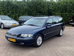Volvo V70 - 2.4 Comfort Youngtimer