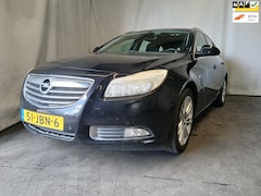 Opel Insignia Sports Tourer - 1.6 T Business - Leder - Clima - Cruise - Navi - Schade