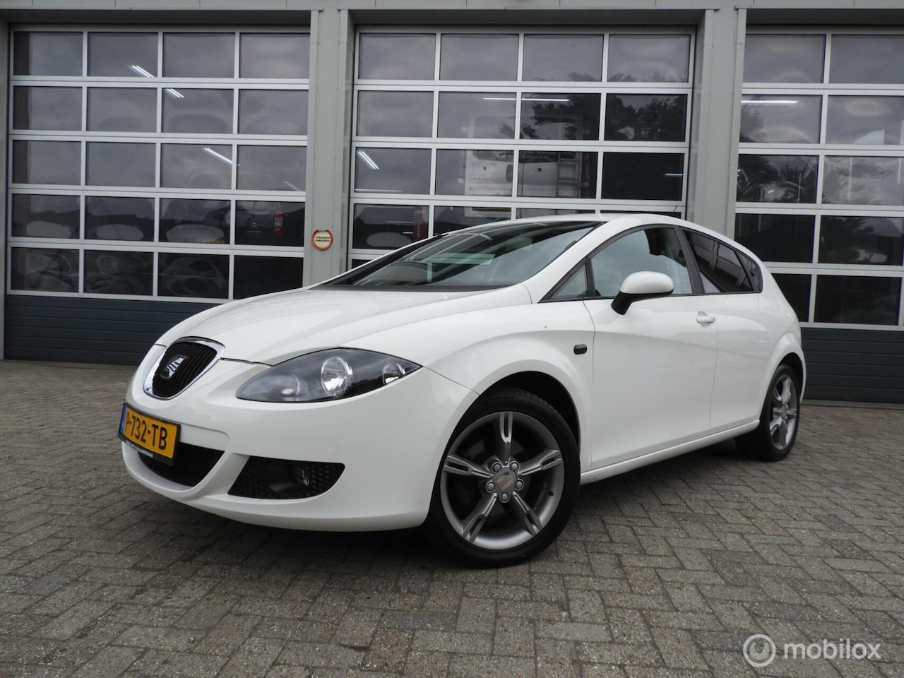 SEAT Leon - 1.4 TSI Businessline 1.4 TSI Businessline - AutoWereld.nl