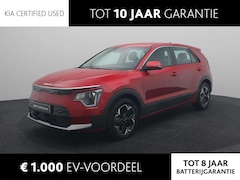 Kia Niro EV - Light Edition 64.8 kWh | Navigatie | Climate Control | Lm velgen | Parkeersensoren | Camer