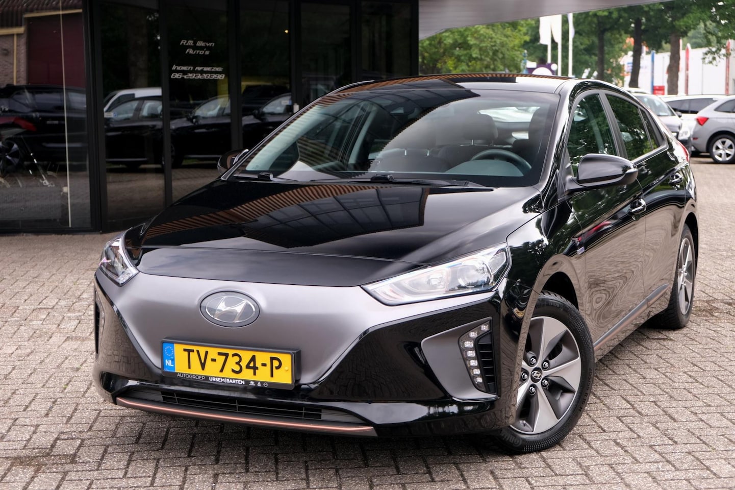 Hyundai IONIQ - Comfort EV/ACC/Camera/Carplay/Keyless/LED/1e Eigenaar/Dealeronderhouden - AutoWereld.nl