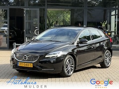 Volvo V40 - 2.0 D2 Nordic+ Panoramadak/Keyless/Trekhaak/Cruise/Stoelverwarming Inscription
