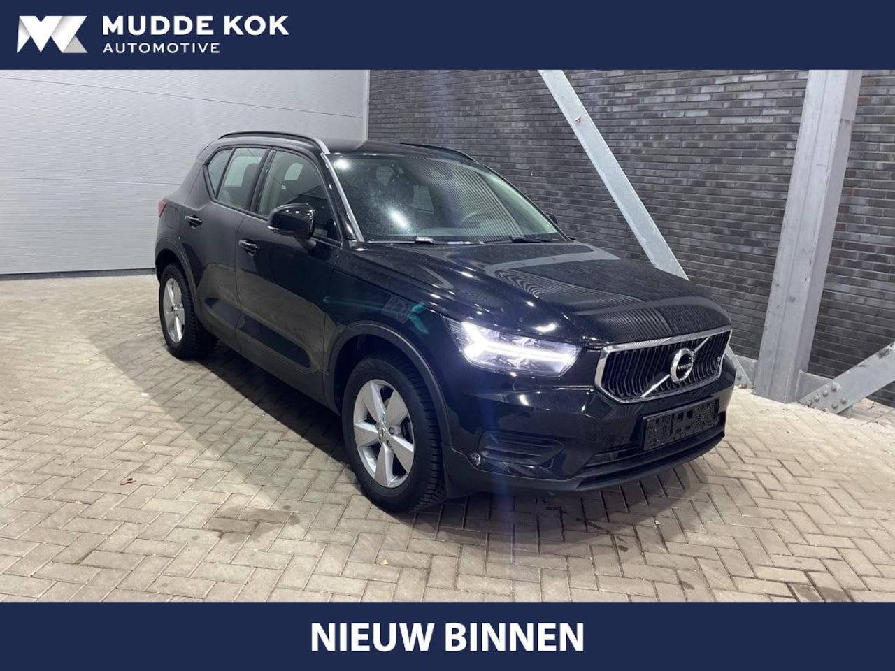 Volvo XC40 - T2 Momentum | Automaat | 31dkm! | Cruise Control | DAB - AutoWereld.nl