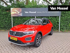 Volkswagen T-Roc - 1.5 TSI Sport | CAMERA | NAVIGATIE | ELEKTRISCHE ACHTERKLEP | STOELVERWARMING