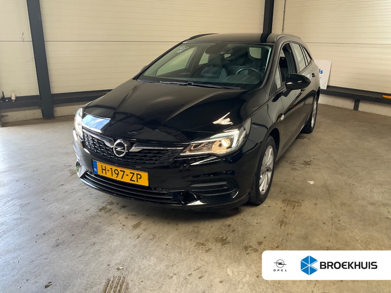 Opel Astra Sports Tourer - 1.2 Edition 1.2 Edition - AutoWereld.nl