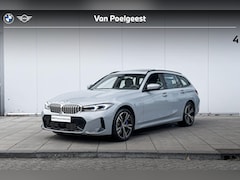 BMW 3-serie Touring - 330e M-Sport Electrische Zwenkhaak / Comfort Acces / Glazen Schuifdak / Binnen & Buitenspi
