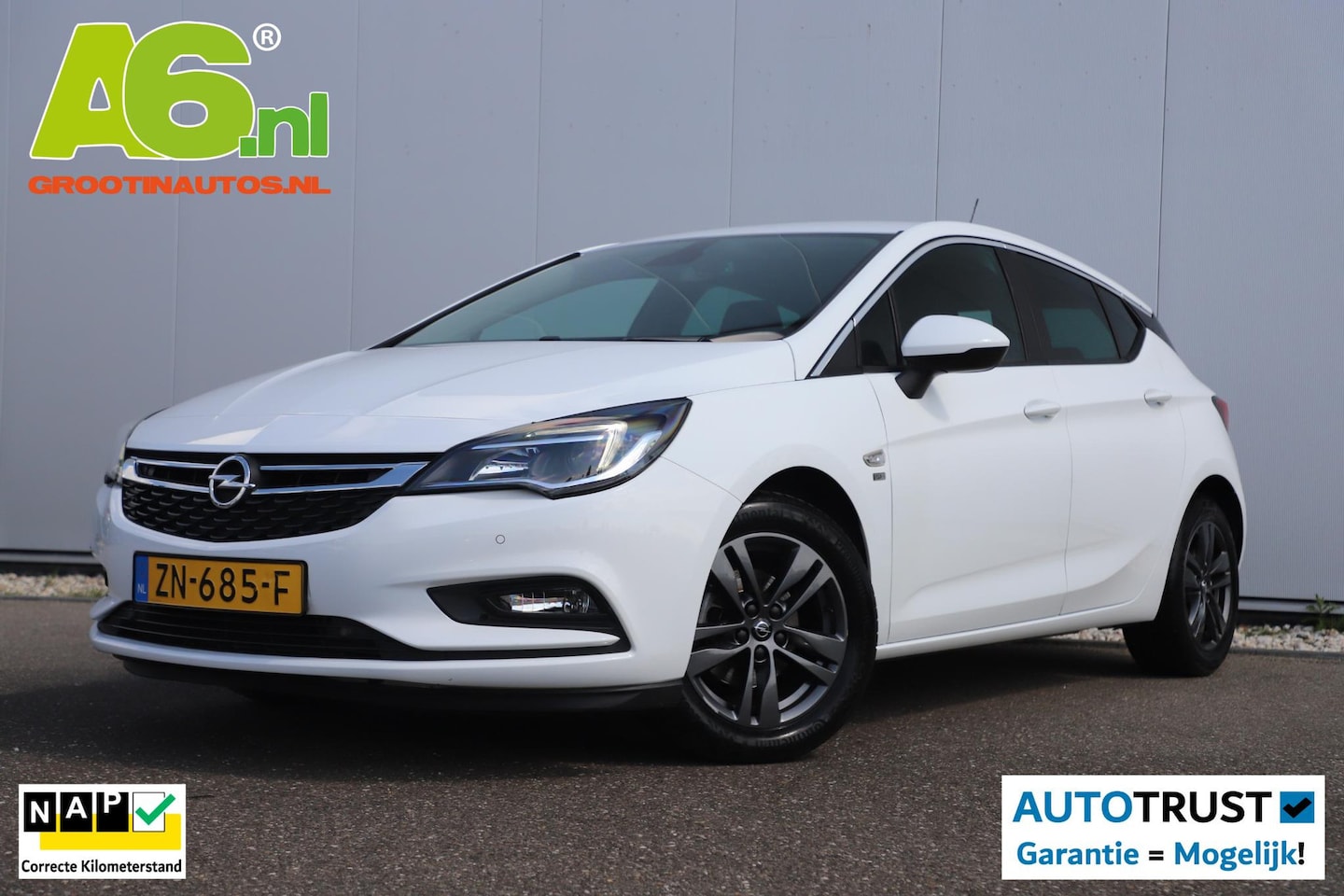 Opel Astra - 1.0 Turbo 120 Jaar Edition 105PK Navigatie Carplay Android Climate Cruise Control Parkeers - AutoWereld.nl