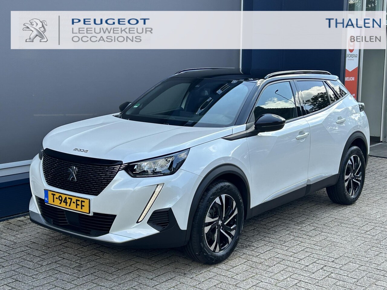 Peugeot 2008 - 1.2 Turbo 130 PK Allure | Automaat | Zwart Dak | Trekhaak 1200 KG | Parkeer Camera | Stoel - AutoWereld.nl