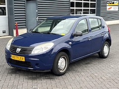 Dacia Sandero - 1.2 , lichte achterschade