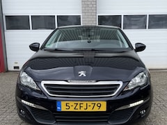 Peugeot 308 SW - 1.6 BlueHDI BL. Lim lichte rijdbare linker zij schade
