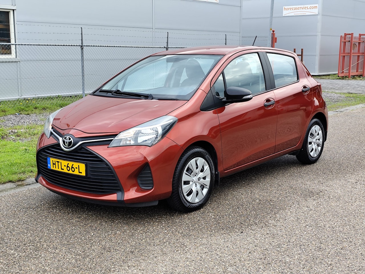 Toyota Yaris - 1.0 VVT-i Comfort 1.0 VVT-i Comfort - AutoWereld.nl