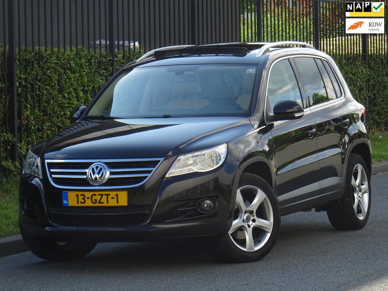 Volkswagen Tiguan - 2.0 TSI Sport&Style 4Motion DSG NAP l FULL - AutoWereld.nl