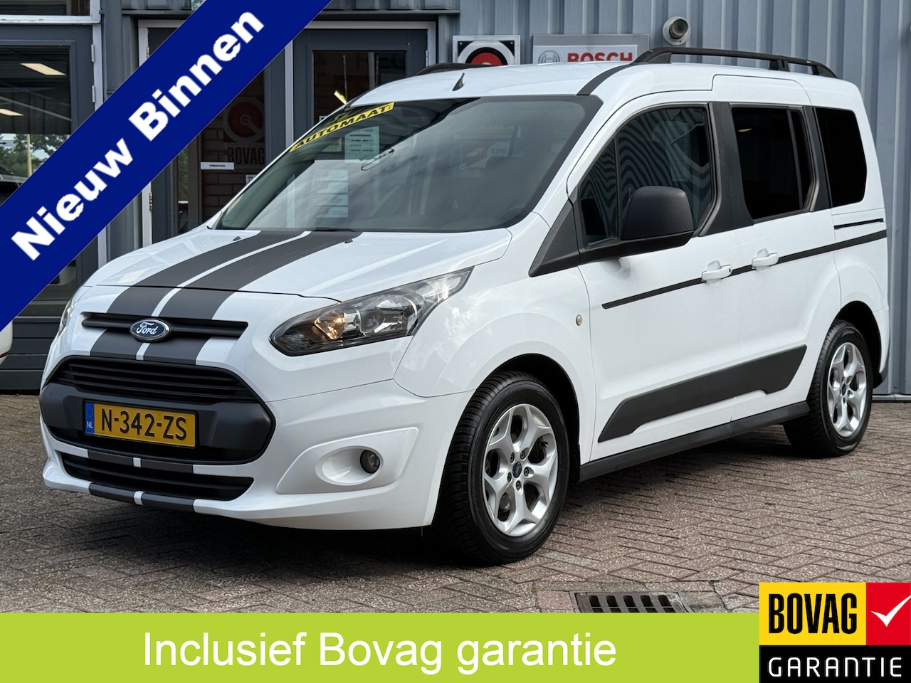Ford Tourneo Connect Compact - 1.6 Titanium | AUTOMAAT | TREKHAAK | PDC | - AutoWereld.nl