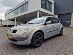 Renault Mégane - 2.0-16V Authentique AUT CRUISE 2 X SLEUTELS