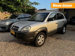 Hyundai Tucson - 2.0I DYNAMIC