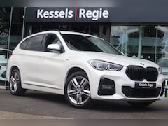 BMW X1 - xDrive25e M-sport Memory HuD ACC Keyless CarPlay Camera