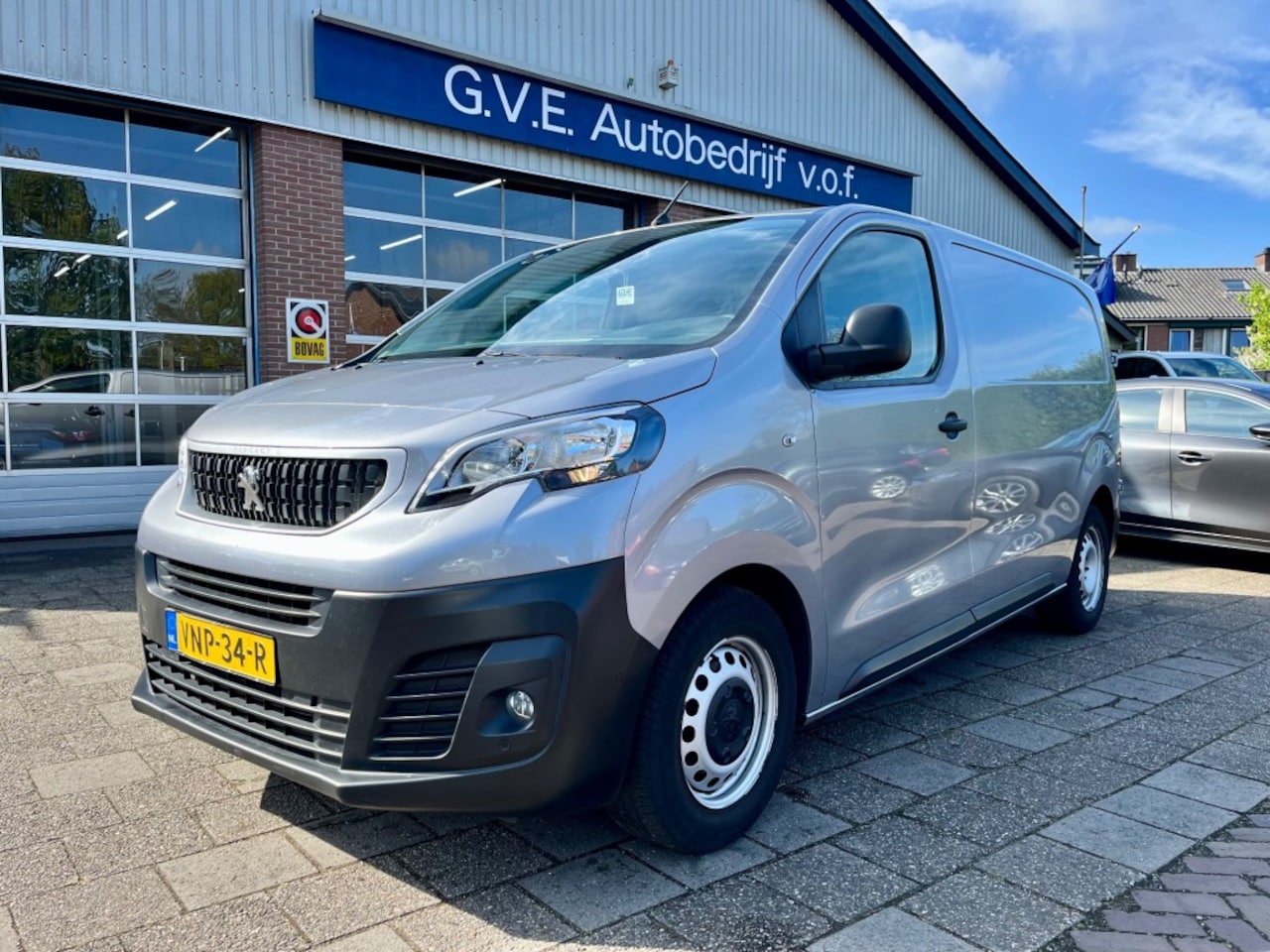 Peugeot Expert - 1.5 BLUEHDI 100 PREMIUM - AutoWereld.nl