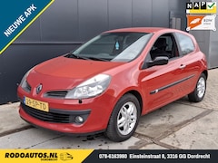 Renault Clio - 1.4-16V Dynamique Luxe Airco Nw APK