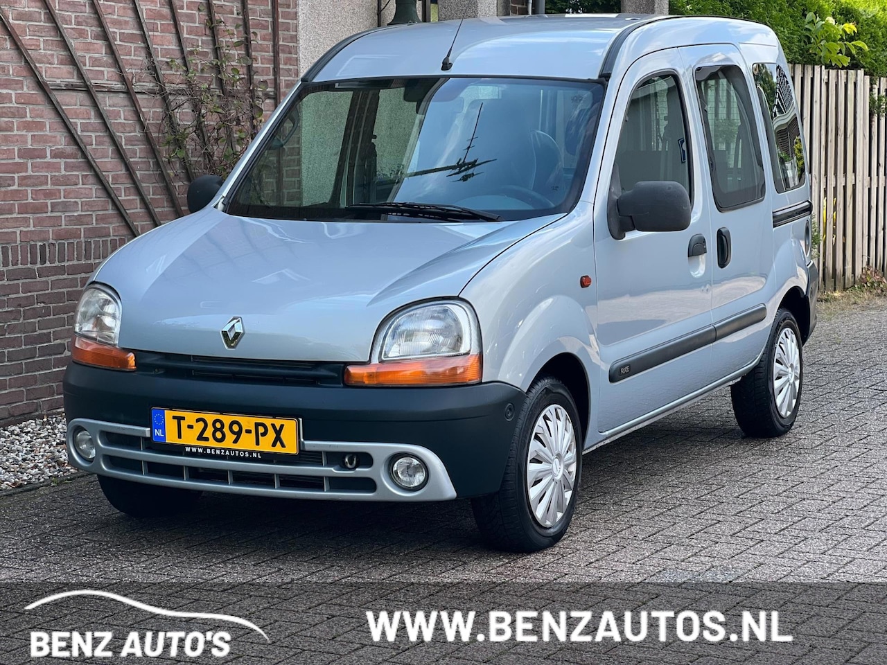 Renault Kangoo - 1.4 RXE Rolstoel/Mindervalide/Knielsysteem/Invalide - AutoWereld.nl