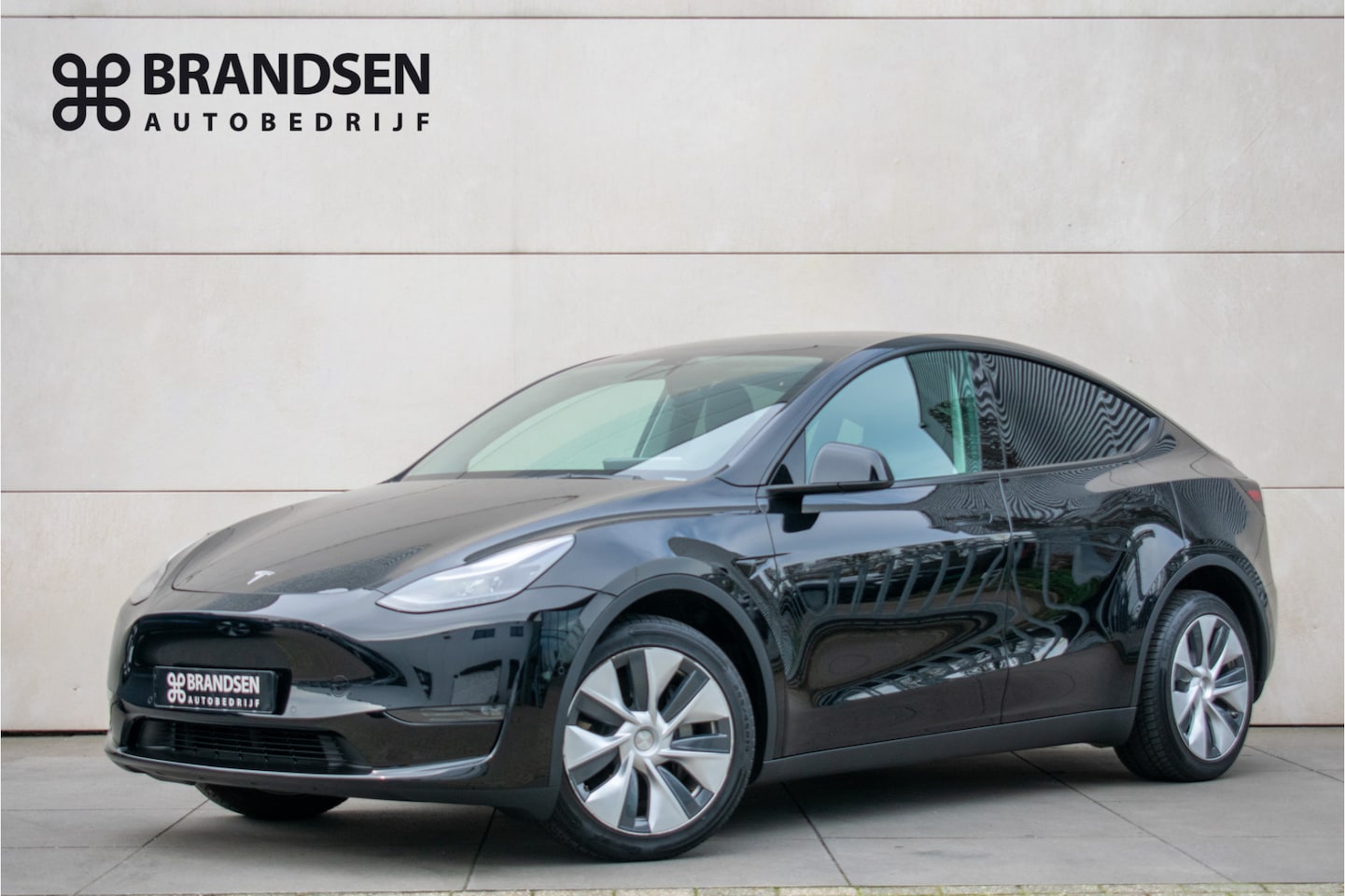 Tesla Model Y - Long Range AWD 75 kWh Pano-ACC-Leer - AutoWereld.nl
