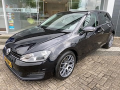 Volkswagen Golf - 1.2 TSI Trendline